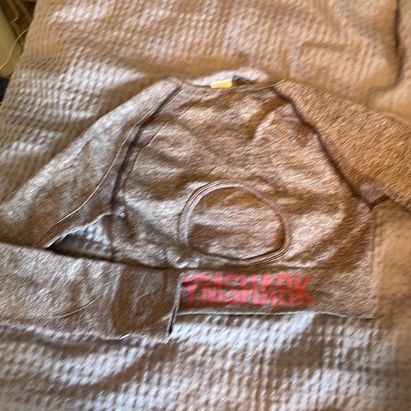 Purple/Maroon gym shark crop long sleeve - Picture 2 of 2